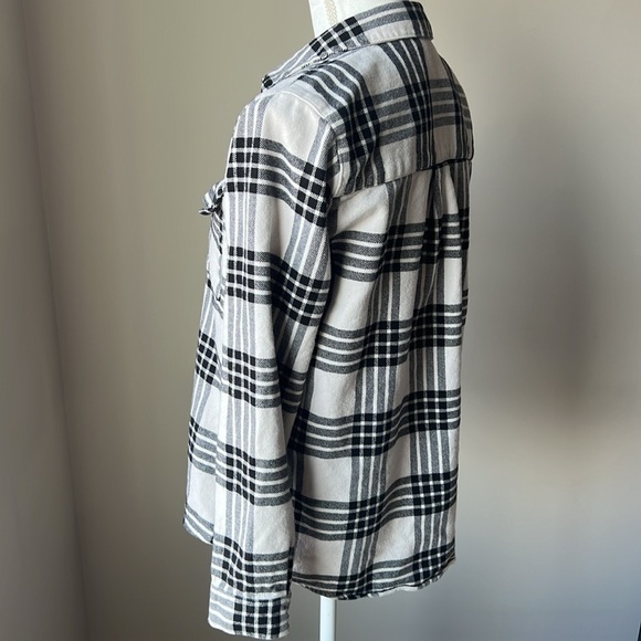 Forever 21 Flannel Shirt - Picture 9 of 13